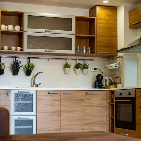 Lejlighed Sunny In The Center Of For 5guests Varna