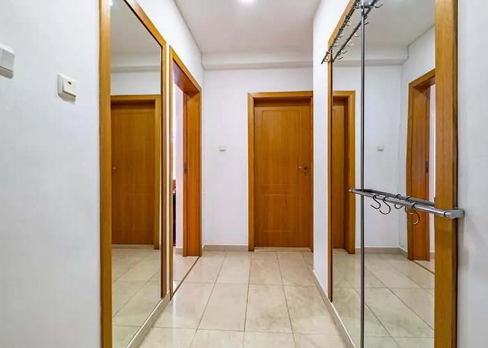 Lejlighed Sunny In The Center Of For 5guests Varna