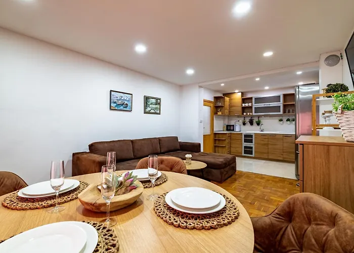 Sunny In The Center Of For 5guests Lejlighed